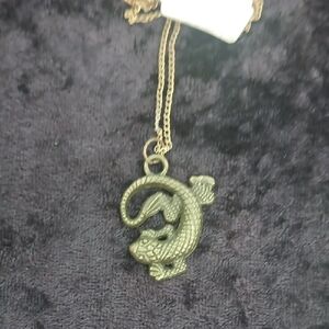Gold Lizard Pendant Necklace